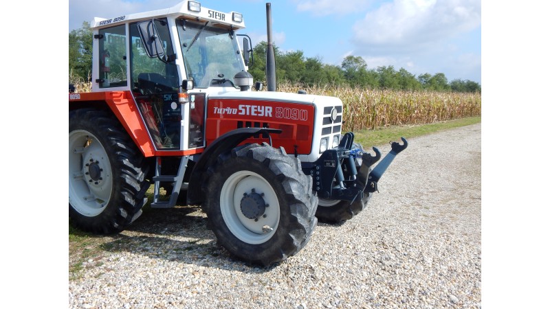 UNIVERSAL FRONTLIFT FOR TRAKTOREN KAT. 2 1500KG